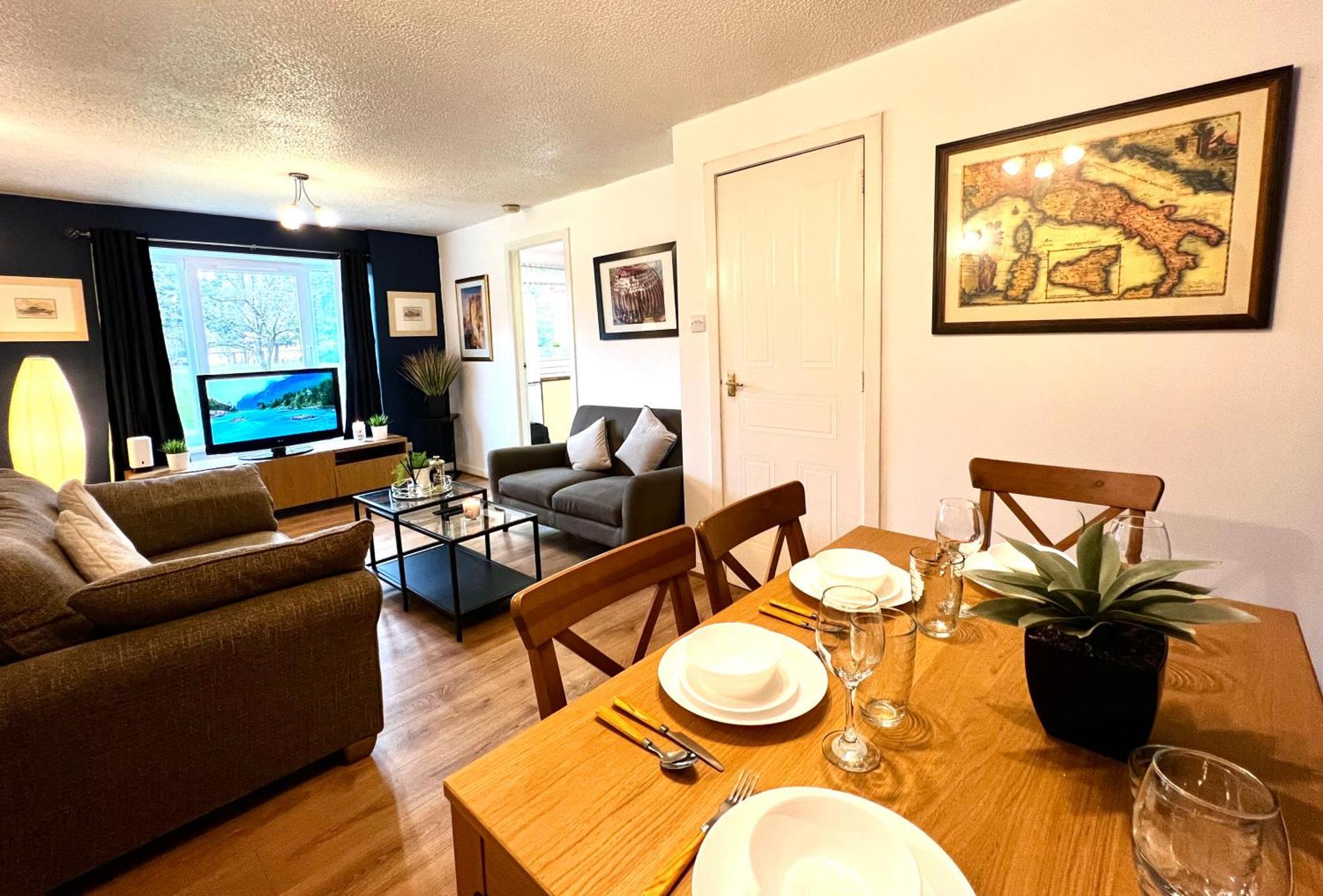 Ground Floor Flat With Free Parking & Wifi Apartment กลาสโกว์ ภายนอก รูปภาพ