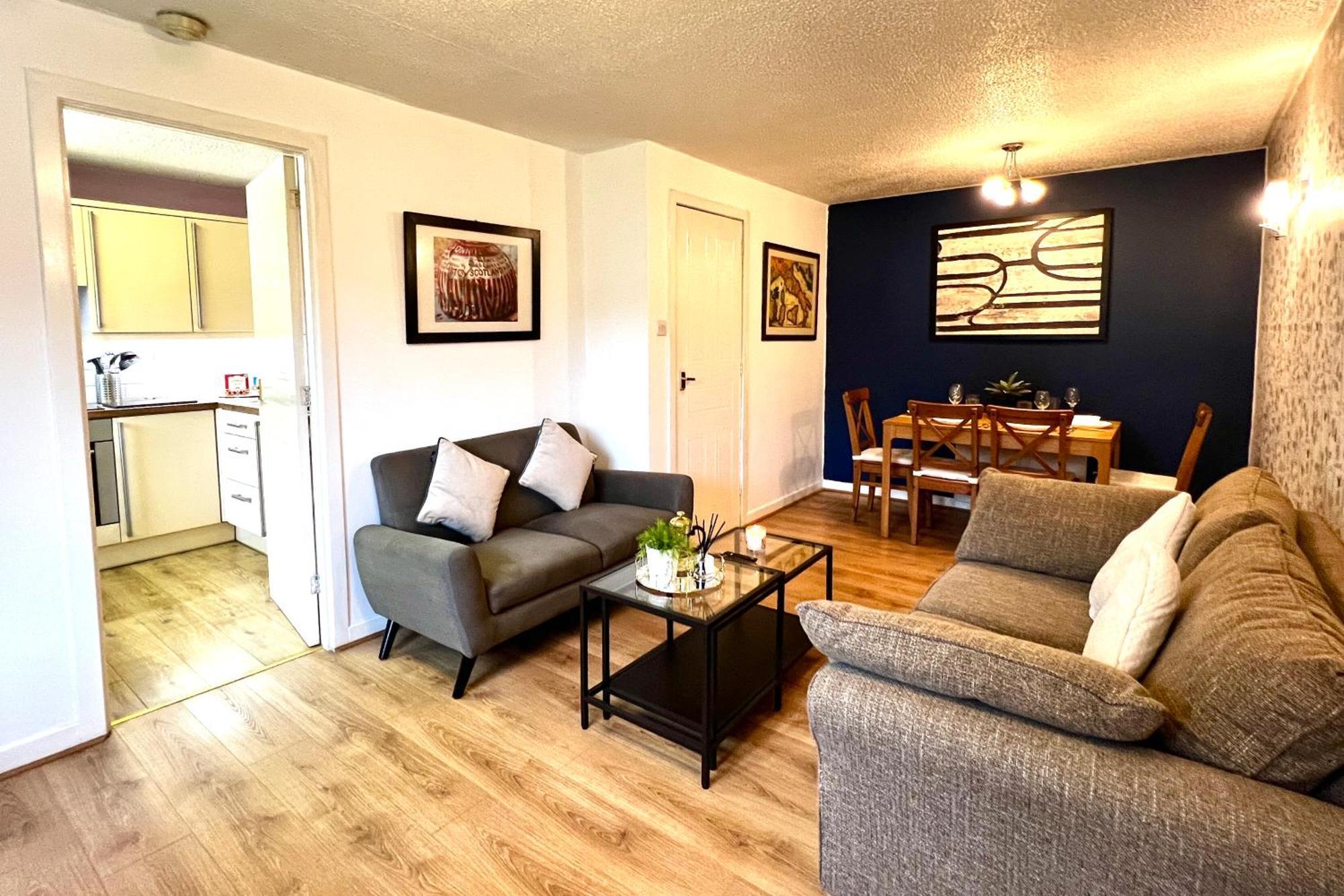 Ground Floor Flat With Free Parking & Wifi Apartment กลาสโกว์ ภายนอก รูปภาพ